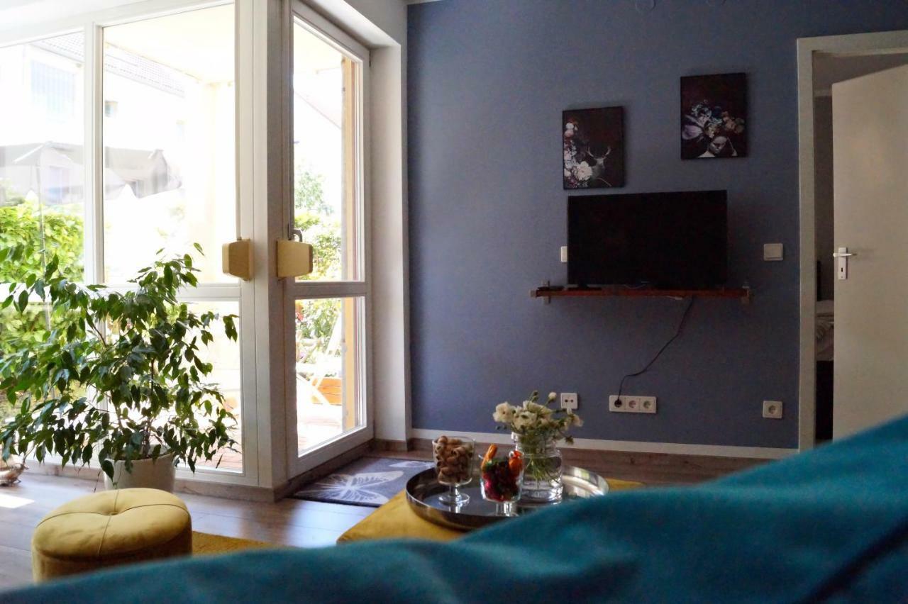 Liebevoll Eingerichtete Ferienwohnung Am Rande Von Berlin Blankenfelde-Mahlow エクステリア 写真